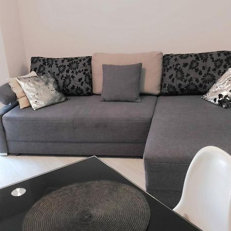 Apartament Zalesie Z Tarasem Lubin  Luaran gambar