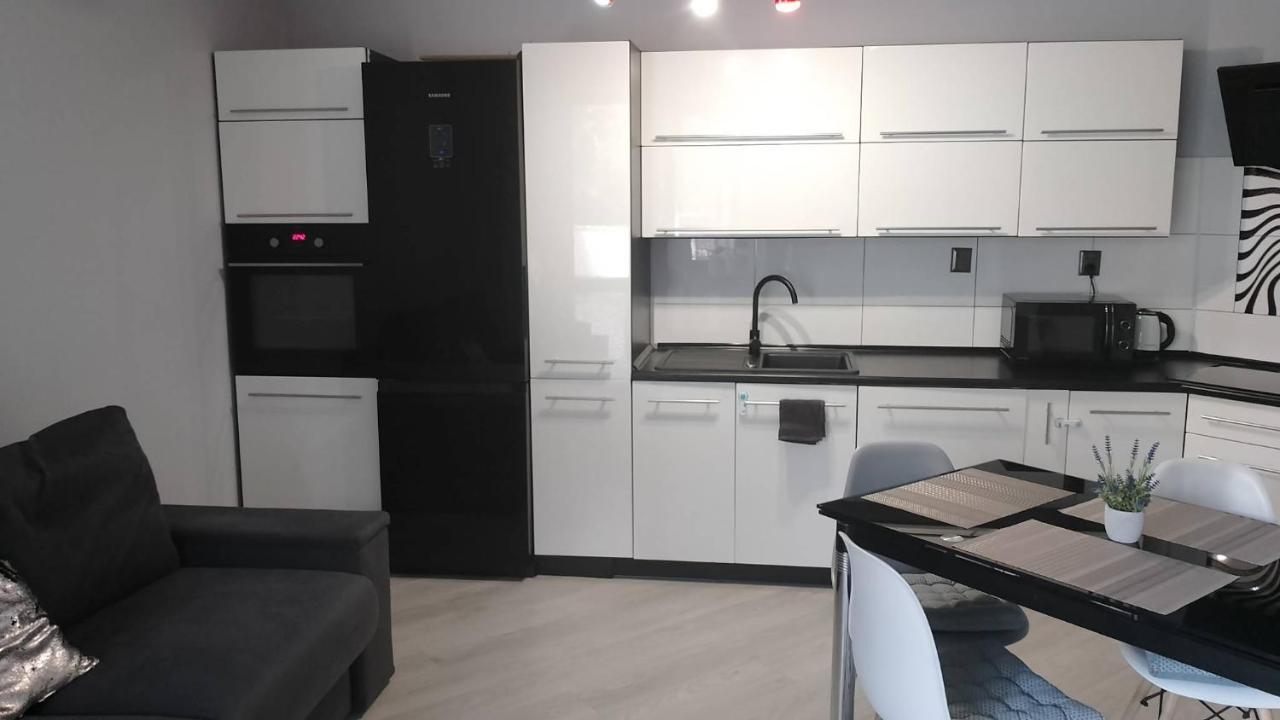 Apartament Zalesie Z Tarasem Lubin  Luaran gambar