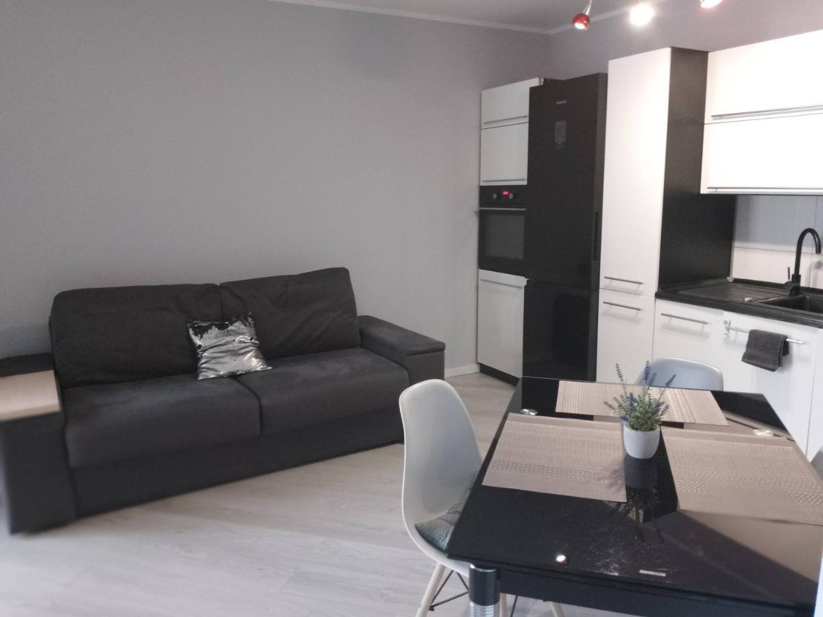 Apartament Zalesie Z Tarasem Lubin  Luaran gambar